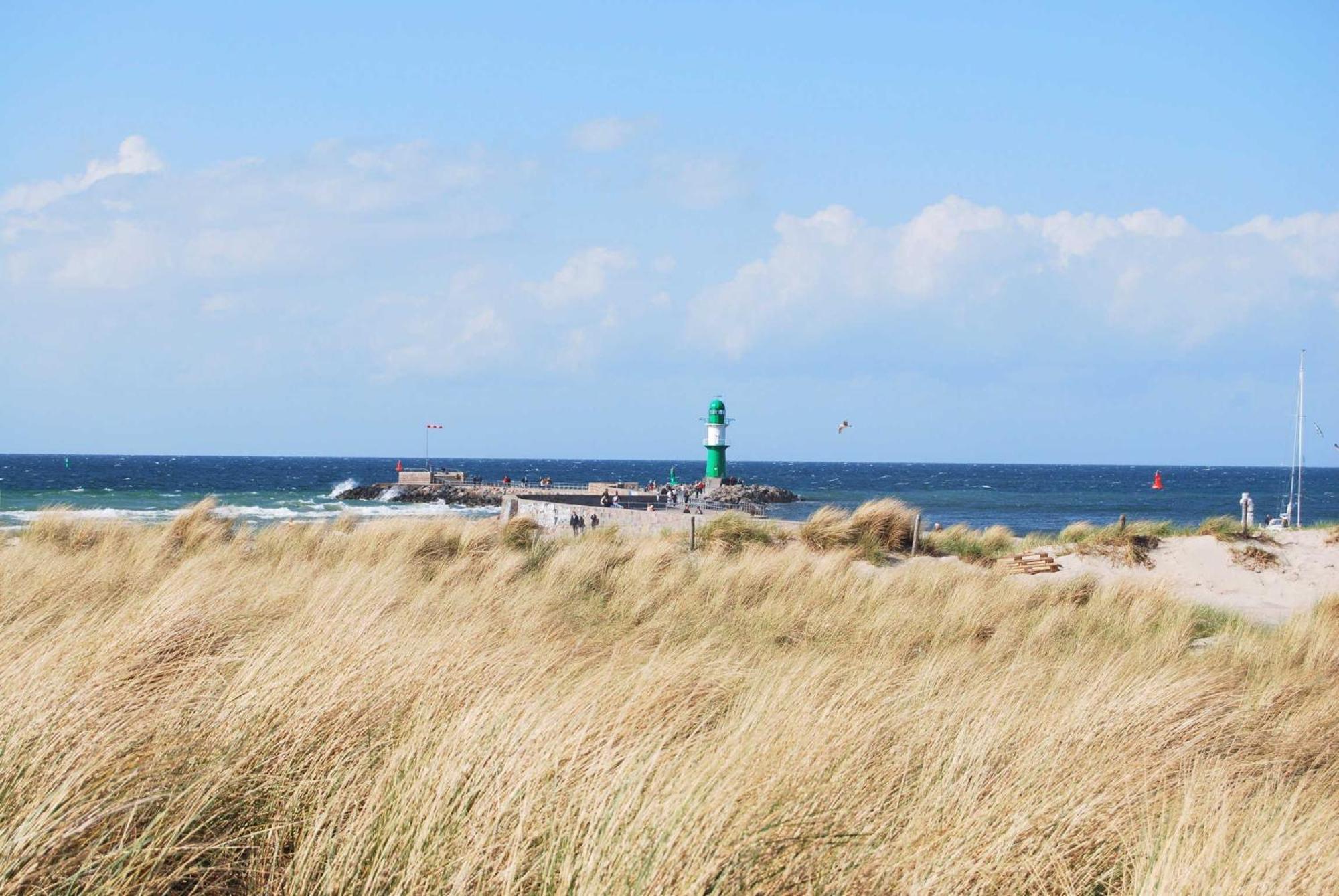 Warnemünde L *